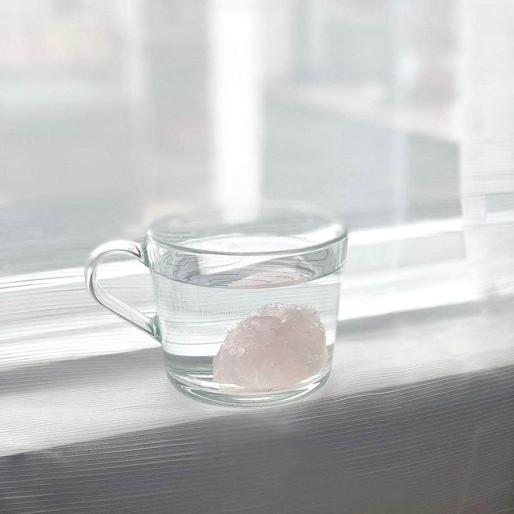 How to Make a Rose Quartz Elixir (Crystal Infused Water) Manifest and